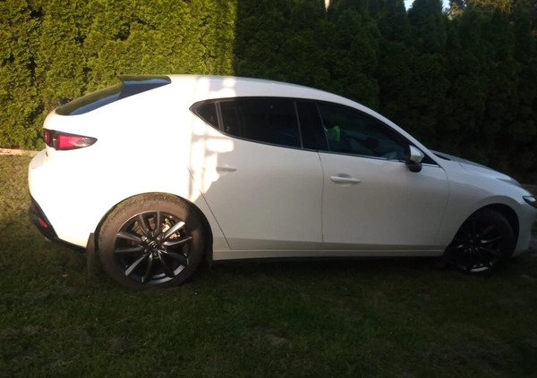 Mazda 3 cena 92900 przebieg: 11000, rok produkcji 2019 z Jordanów małe 16